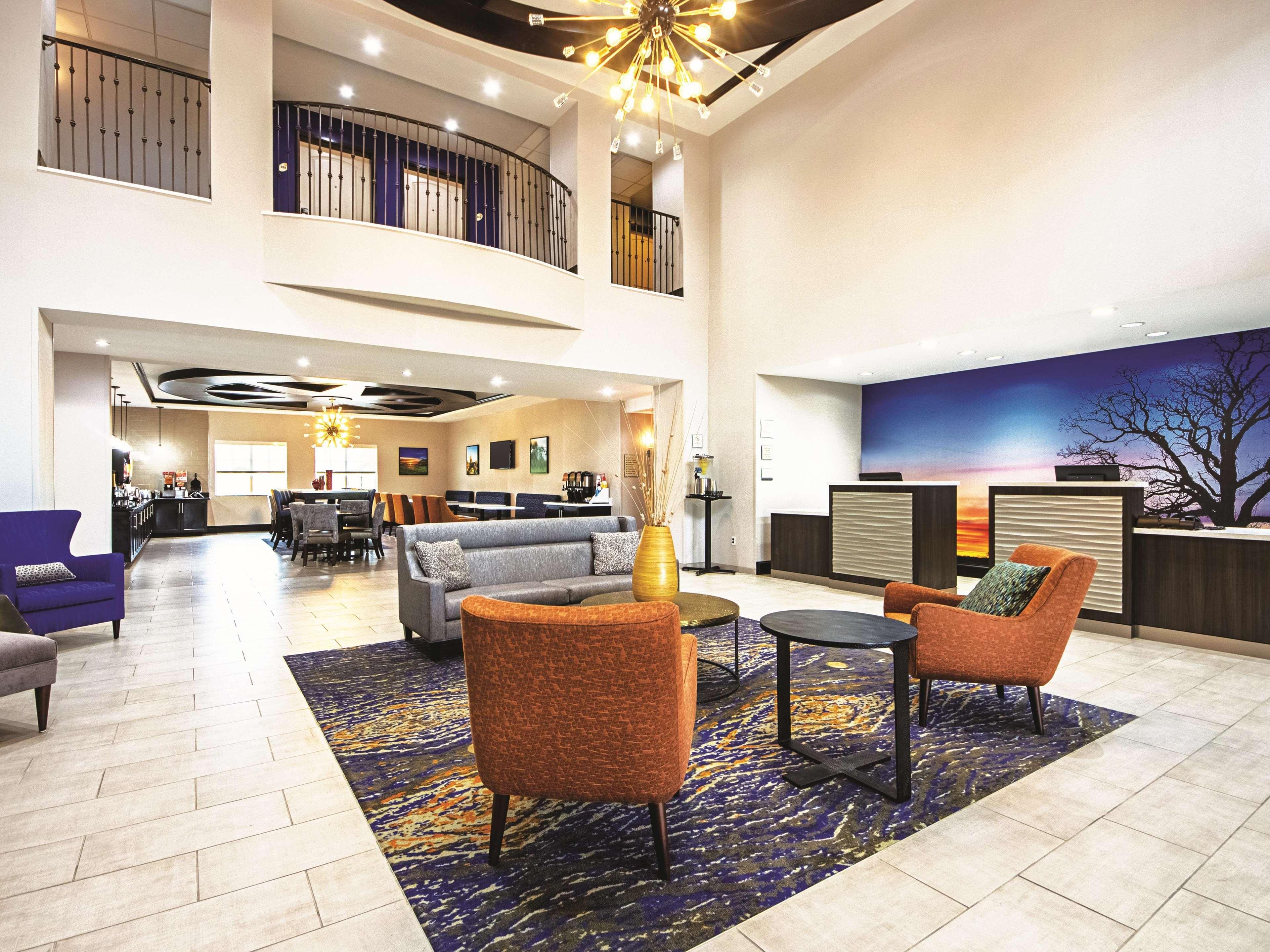 Hotel La Quinta By Wyndham 3*